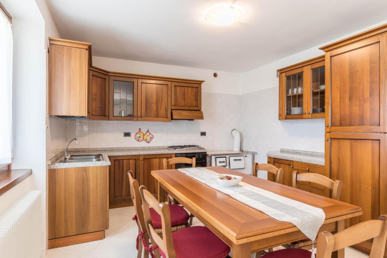 Appartamento dorsino Esterno foto