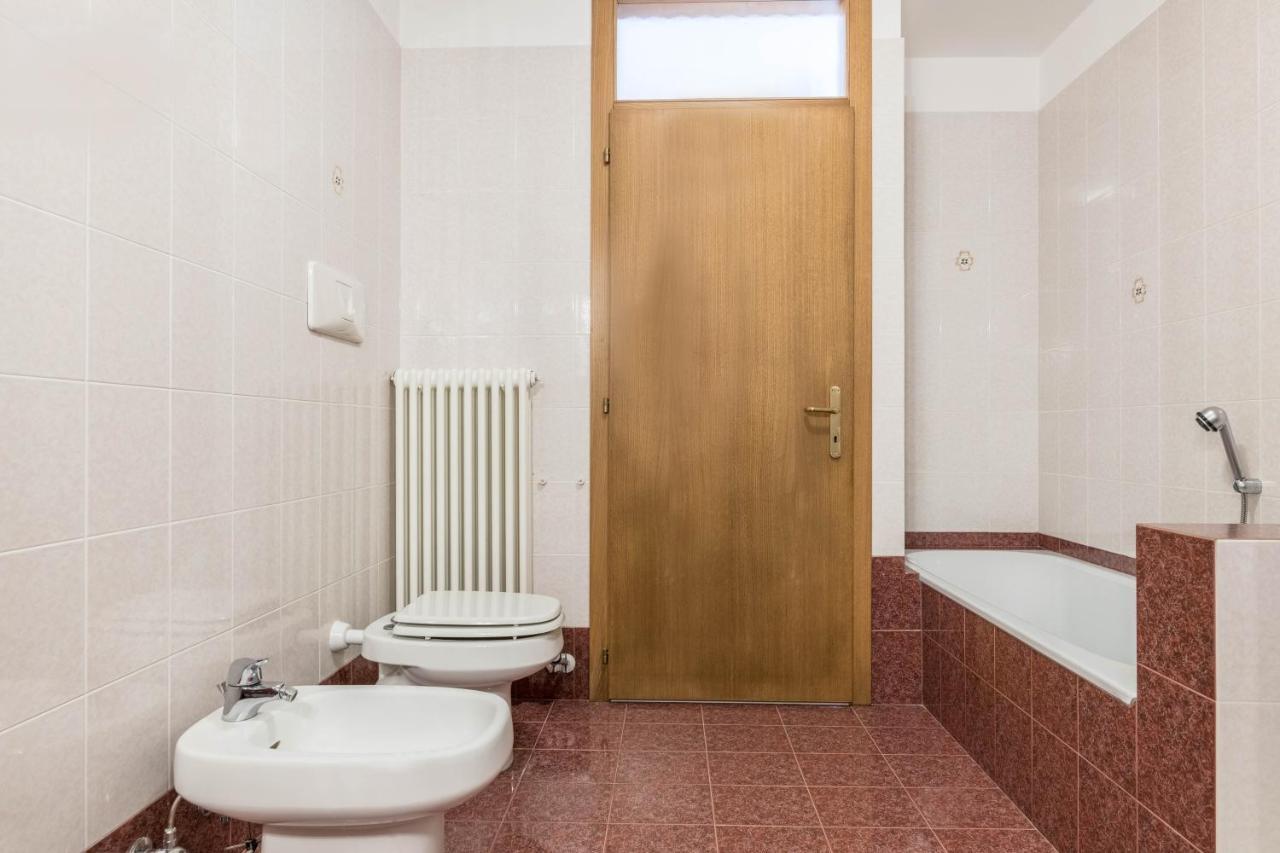 Appartamento dorsino Esterno foto