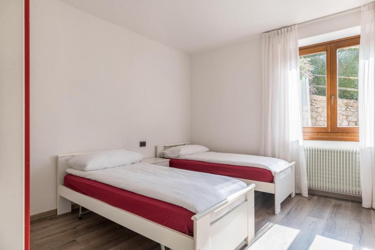 Appartamento dorsino Esterno foto